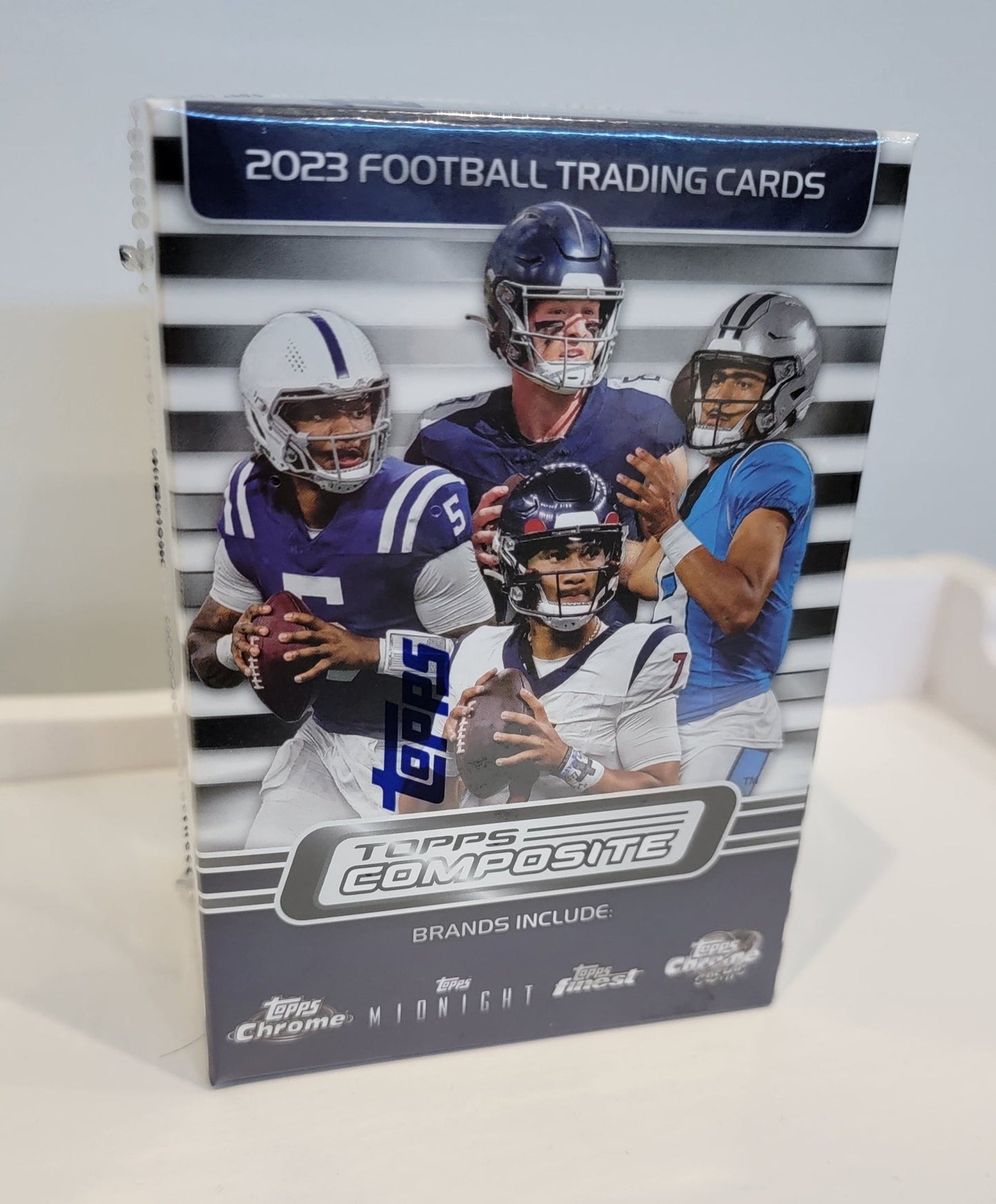 2023 Topps Composite Football Blaster - Columbia Hobby - Sports Card Boxes - Toploaders - Card Savers