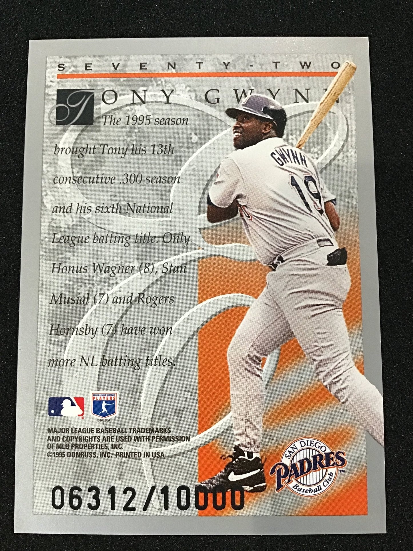 Tony Gwynn 1996 Donruss Elite Series /10000 #72 San Diego Padres - Columbia Hobby - Sports Card Boxes - Toploaders - Card Savers