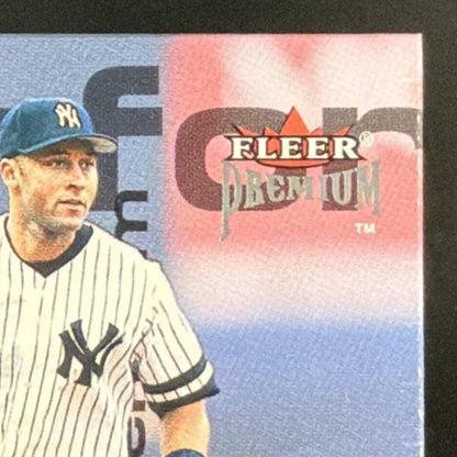 2001 Fleer Premium Performers Game Base Derek Jeter Base /150 card - front top right corner close-up