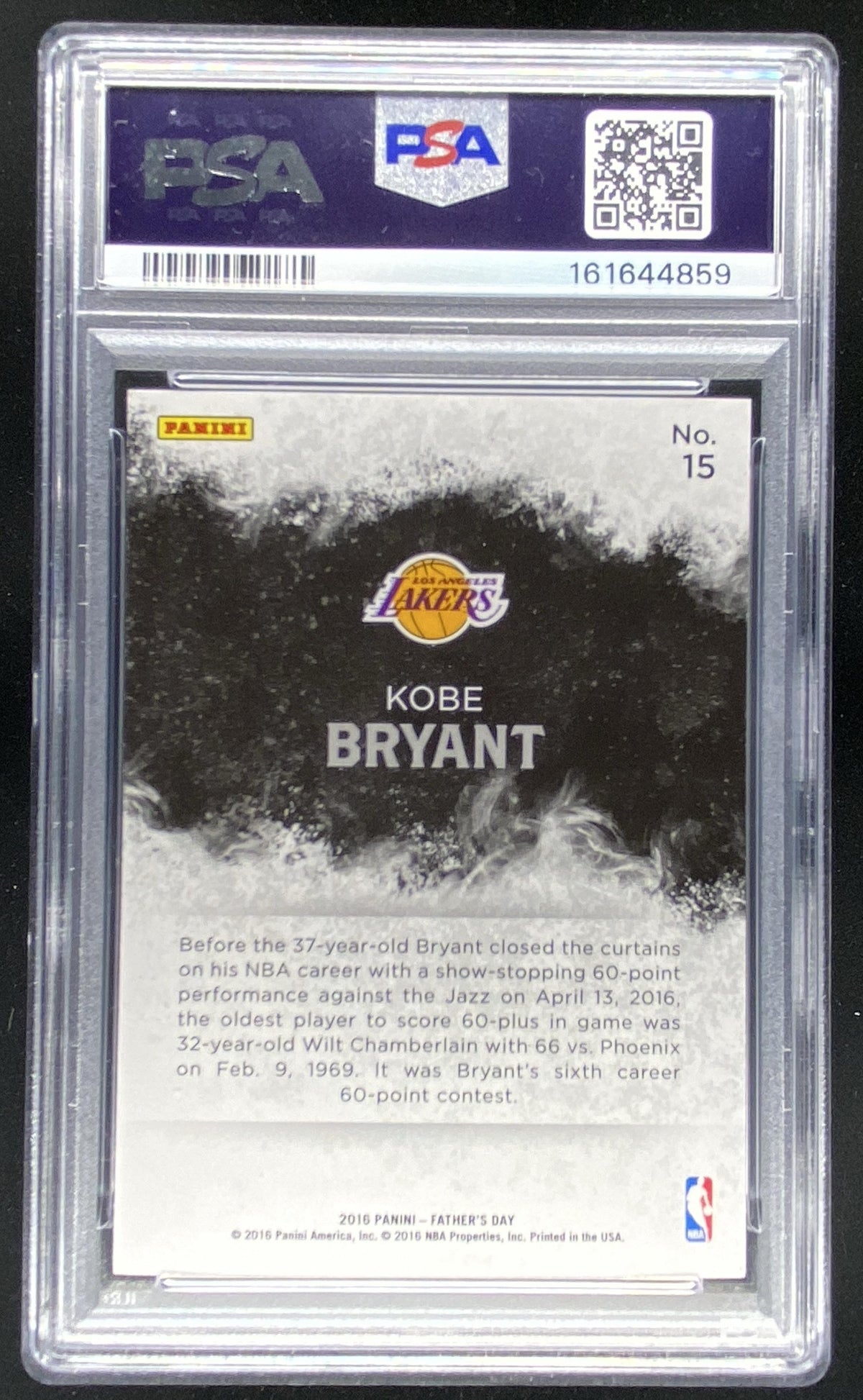 2016 Panini Father's Day Kobe Bryant #15 trading card
