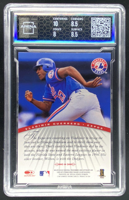 1997 Donruss Signature Series Vladimir Guerrero graded Arena Club 8.5 Auto 9 trading card