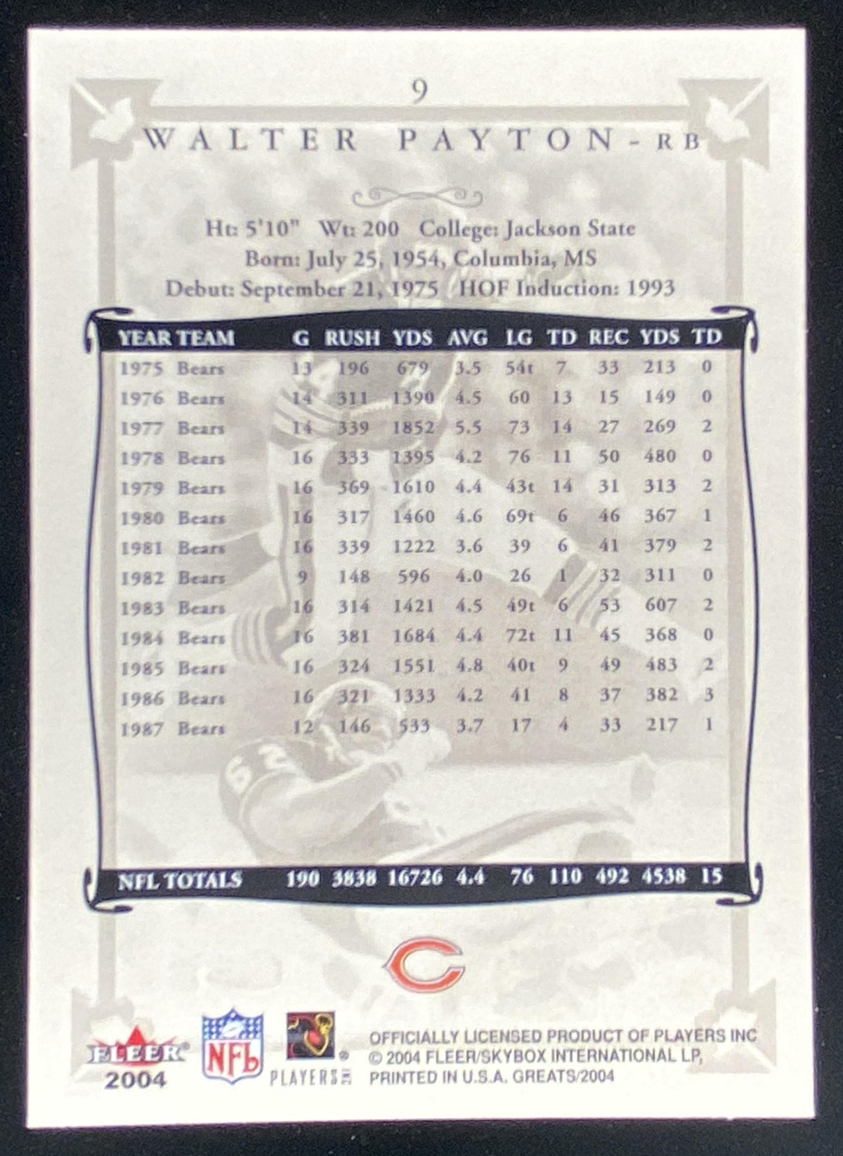 2004 Fleer Greats of the Game Walter Payton #9 trading card