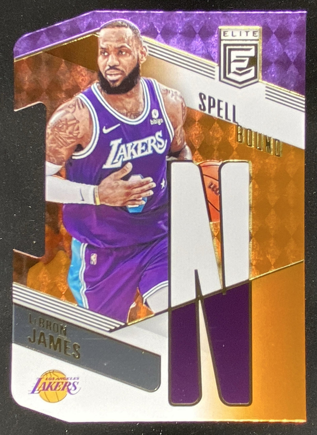 2022 Panini Donruss Elite LeBron James #6 trading card
