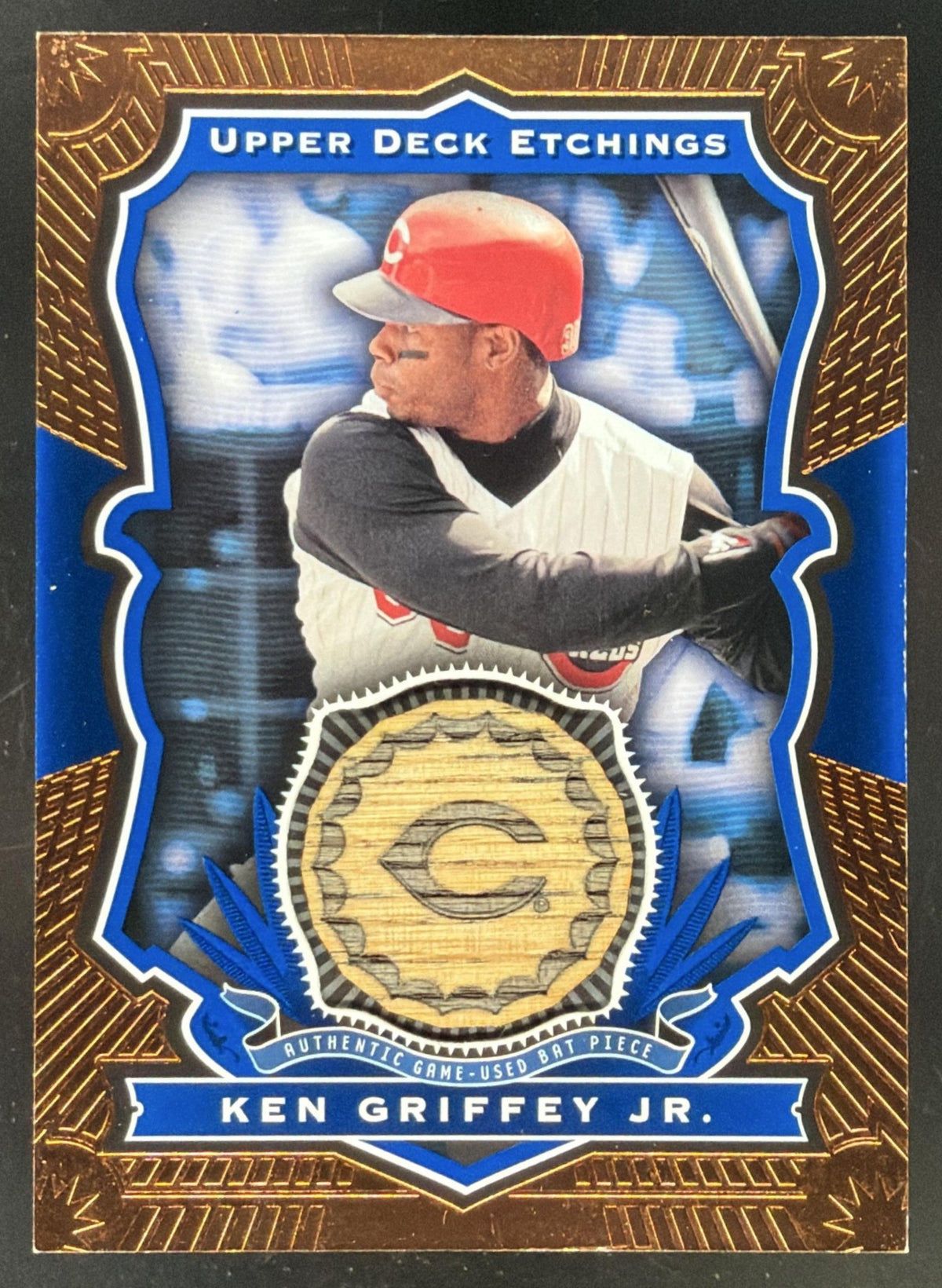 2004 Upper Deck Etchings Ken Griffey Jr. trading card