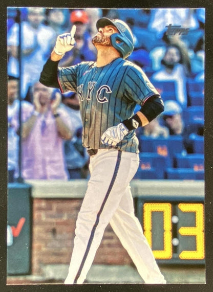 2025 Topps J.D. Martinez #549 trading card