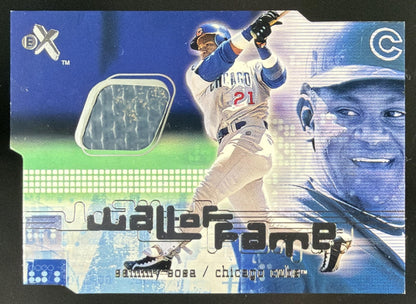 2001 Fleer E-X Wall of Fame Sammy Sosa trading card