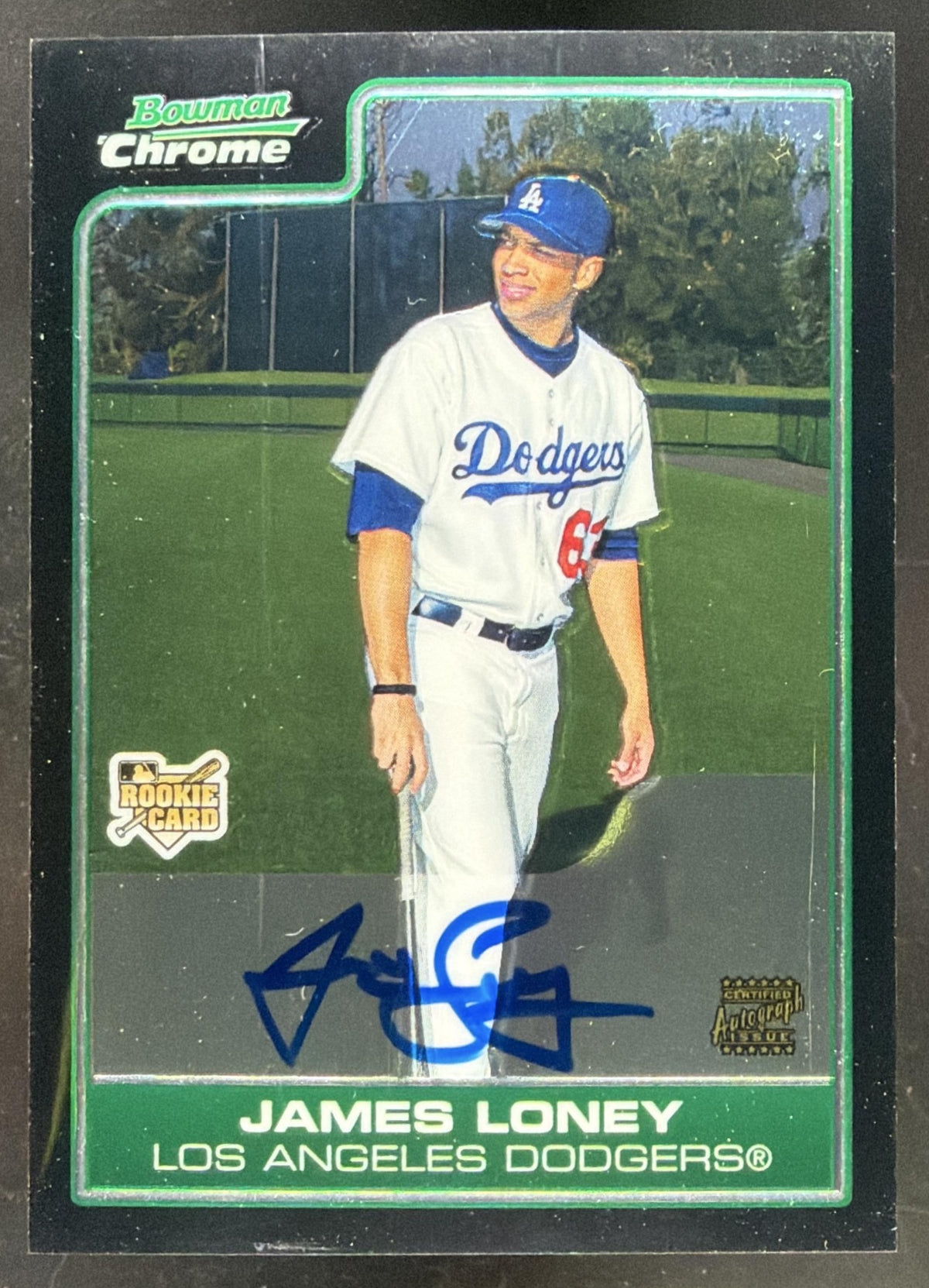 2006 Bowman Chrome James Loney trading card