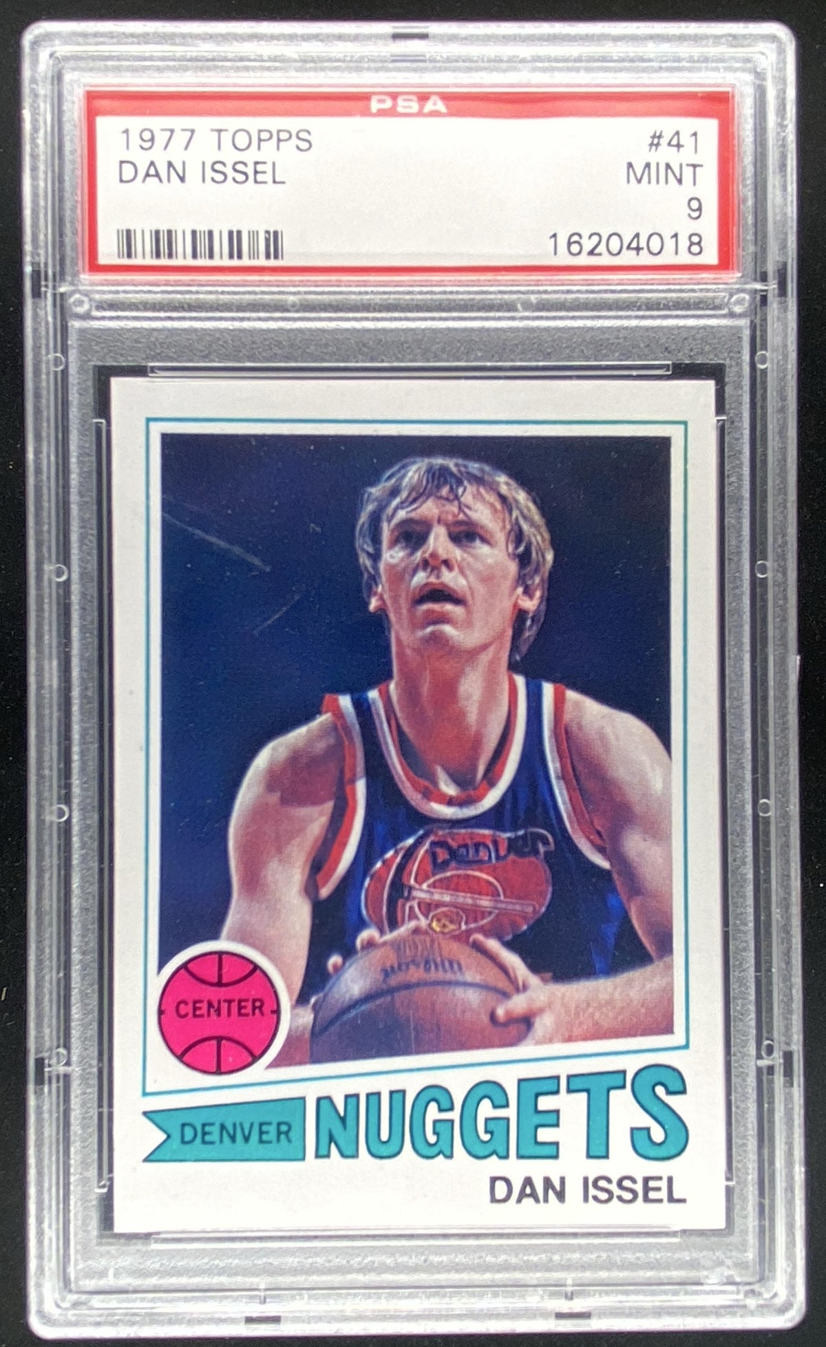 1977 Topps Dan Issel #41 graded PSA 9 trading card