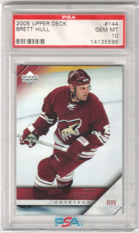 BRETT HULL 2005 - 06 Upper Deck #144 PSA 10 GEM MINT - COYOTES - Columbia Hobby - Sports Card Boxes - Toploaders - Card Savers
