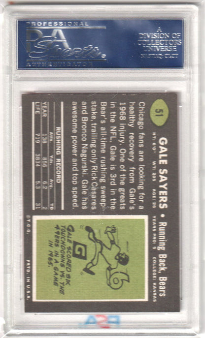 GALE SAYERS 1969 Topps 51 PSA 8 NM - MT - BEARS - Columbia Hobby - Sports Card Boxes - Toploaders - Card Savers