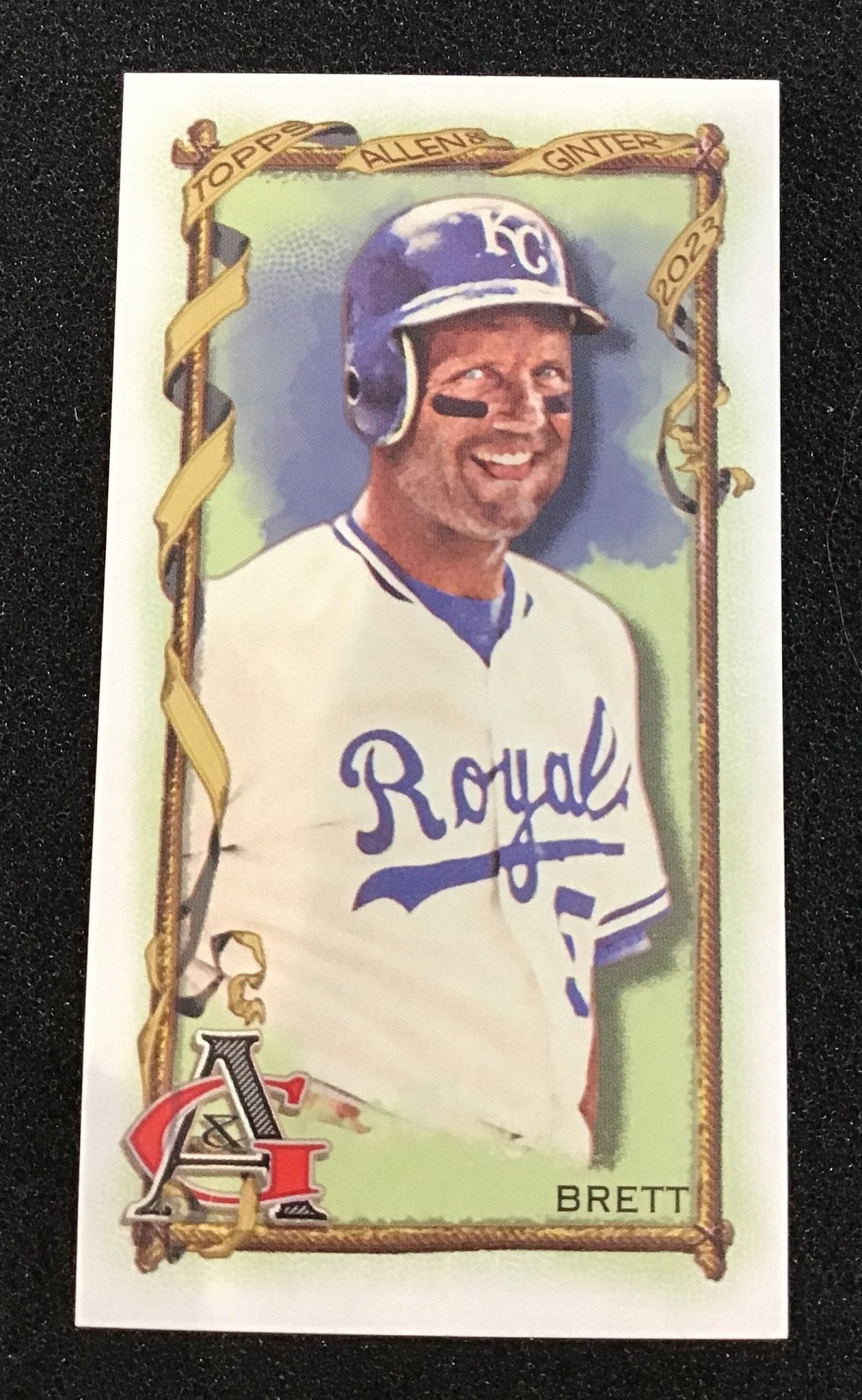 GEORGE BRETT 2023 Topps Allen & Ginter Mini Card #373 Royals - Columbia Hobby - Sports Card Boxes - Toploaders - Card Savers
